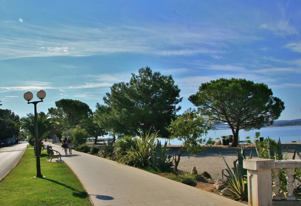 Crikvenica Right On The Beach Esterno foto